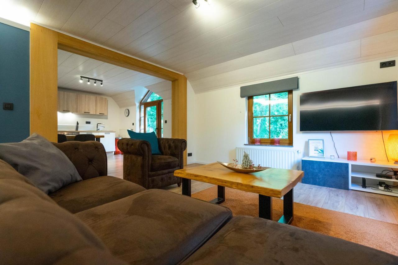 Bills Lodge, Le Plaisir De La Riviere A 2 Minutes Du Centre! La-Roche-en-Ardenne Zewnętrze zdjęcie