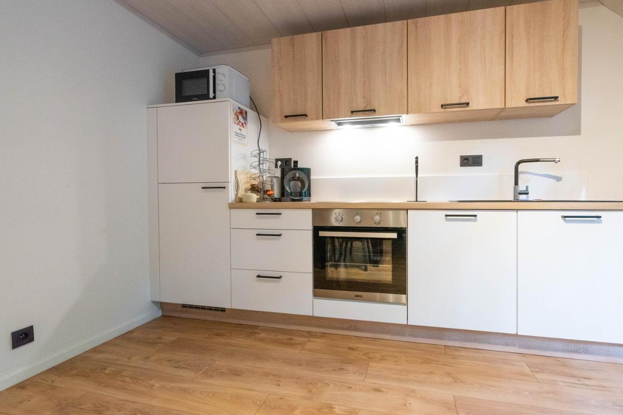 Bills Lodge, Le Plaisir De La Riviere A 2 Minutes Du Centre! La-Roche-en-Ardenne Zewnętrze zdjęcie