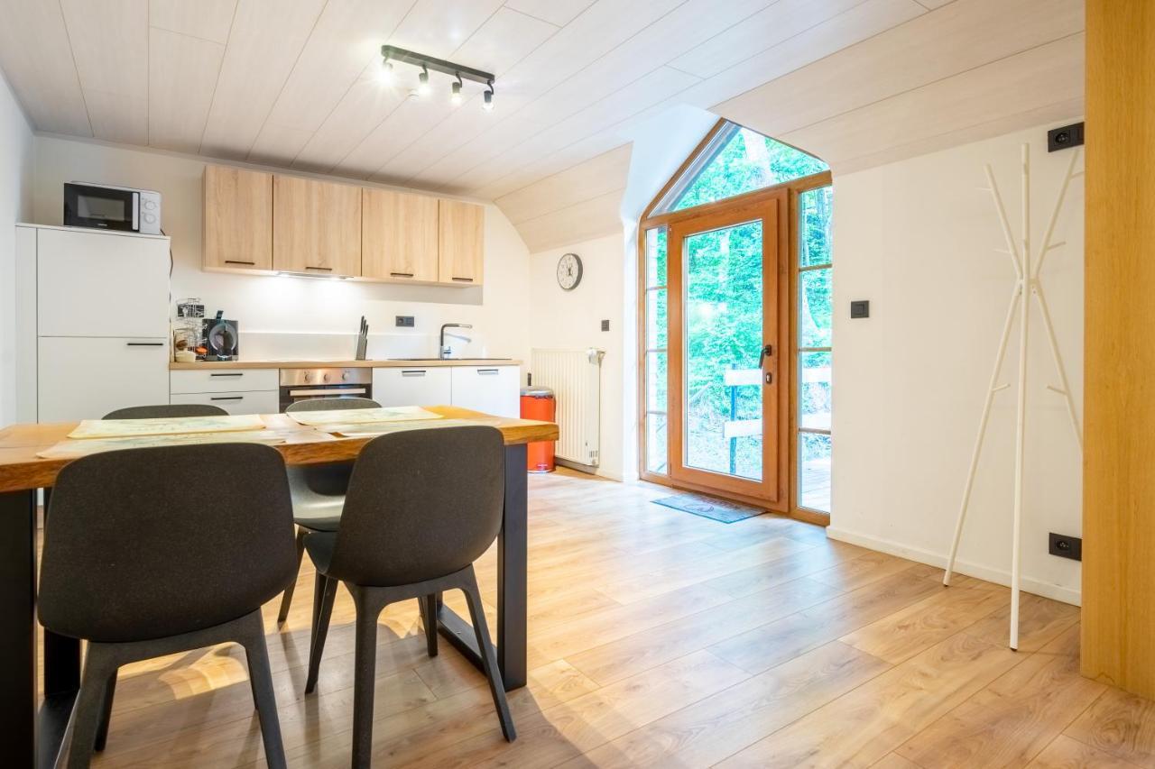 Bills Lodge, Le Plaisir De La Riviere A 2 Minutes Du Centre! La-Roche-en-Ardenne Zewnętrze zdjęcie